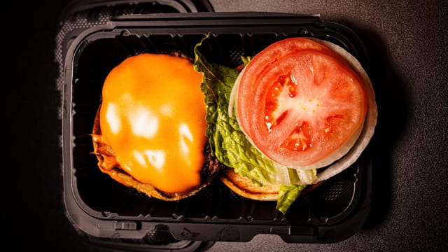 Cheeseburger.